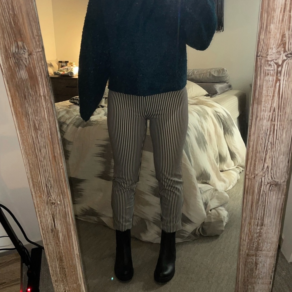 a new day Monochrome Striped Apparel
